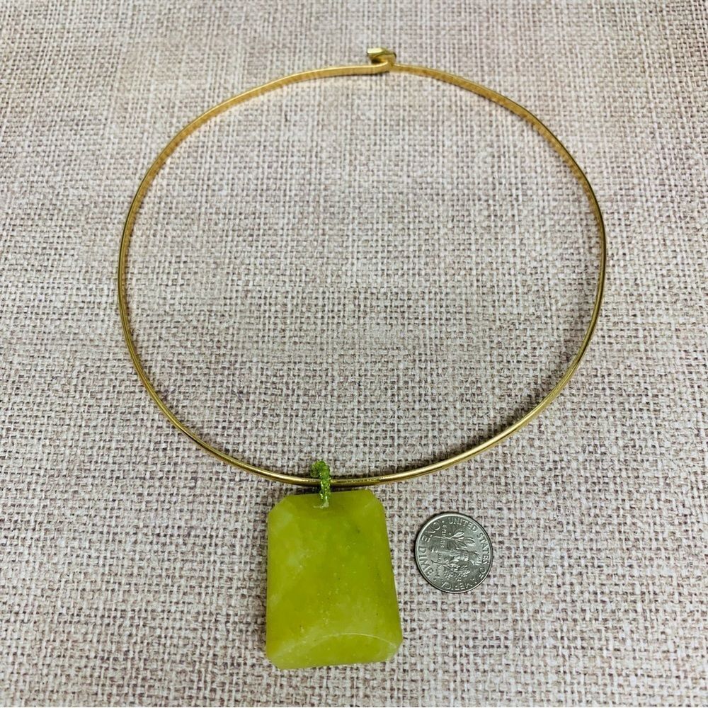 Serpentine Stone Gold Torque Necklace‎